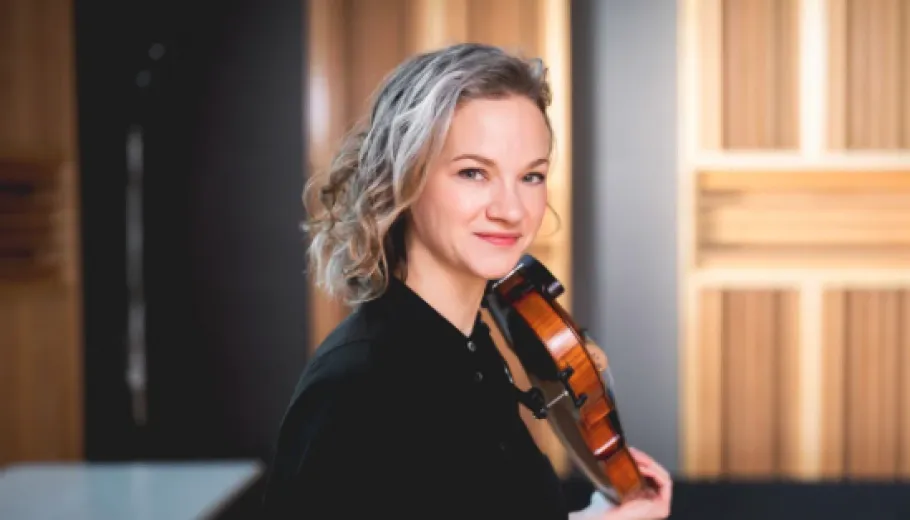Orquesta Filarmónica de Viena, Tugan Sokhiev y Hilary Hahn
